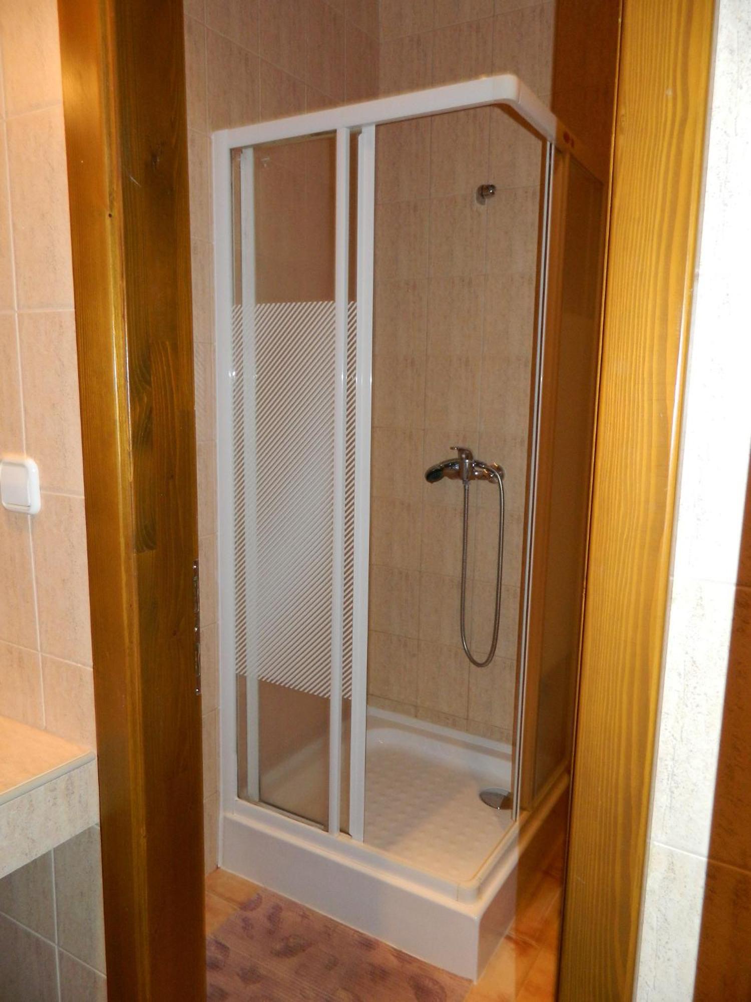 Hotel Slnecny Dvor Michalovce Chambre photo