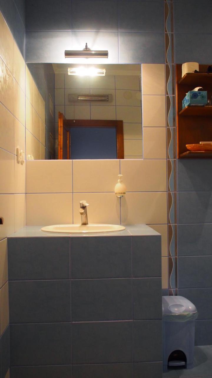 Hotel Slnecny Dvor Michalovce Extérieur photo